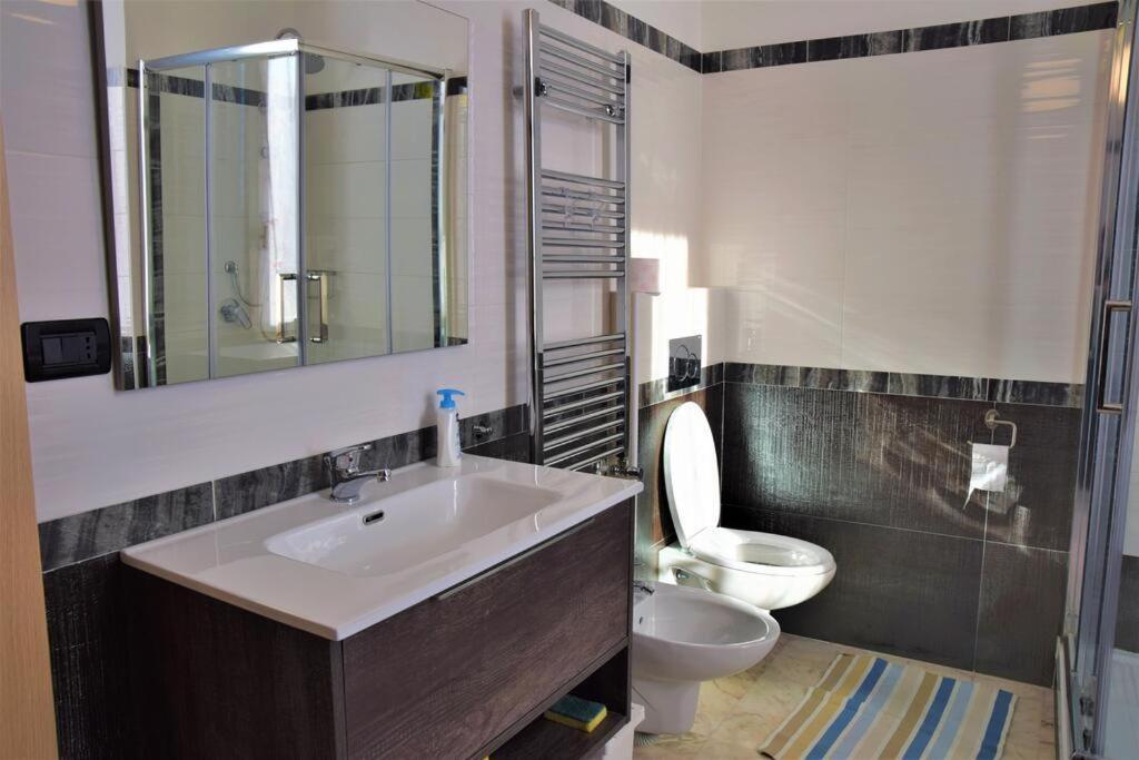 Bluhouse Apartment Genoa Ngoại thất bức ảnh
